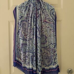 TALBOTS SOFT WINDING PAISLEY SCARF WITH EYELASH TRIM 27” X 72”